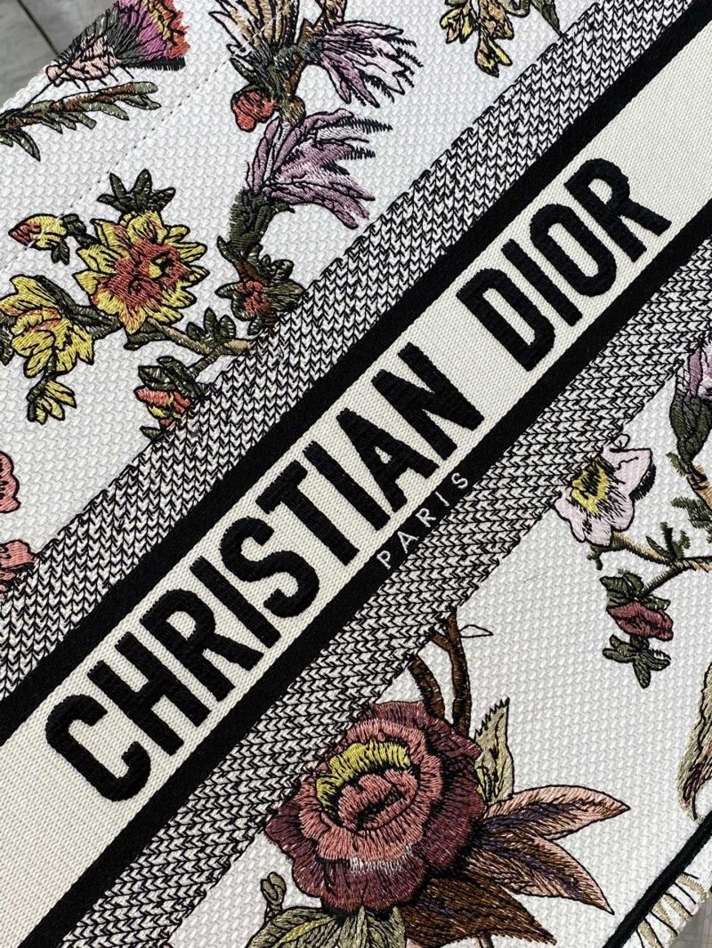 Christian Dior Shopping Bags